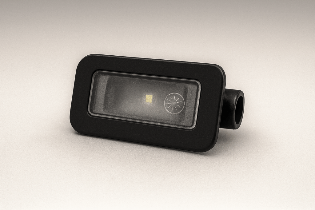 BYD SONG L Left license plate light
